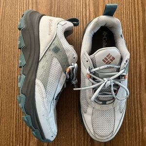 Columbia Hatana Max OutDry Women's Trail Hiking Shoes Sneakers Size 8 Wide